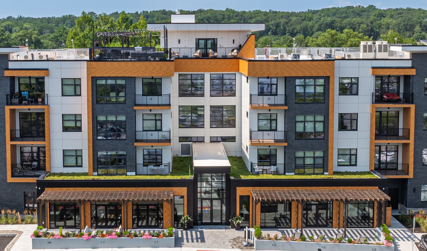 Luxury apartments in Princeton, NJ with Rooftop Terrace